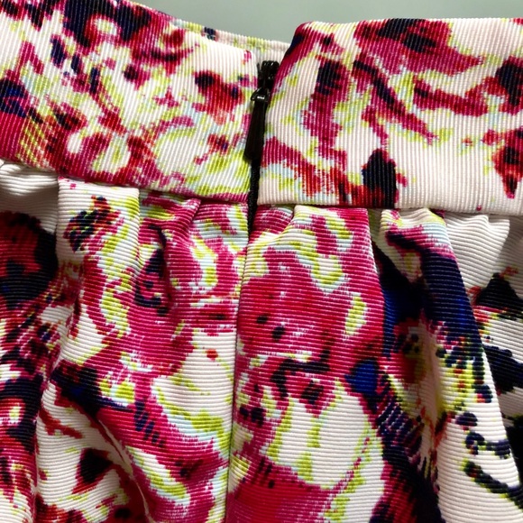 💥FUN💥 Express Colourful Skirt - Picture 4 of 5